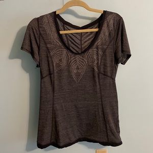 Lululemon Athleta workout shirt
